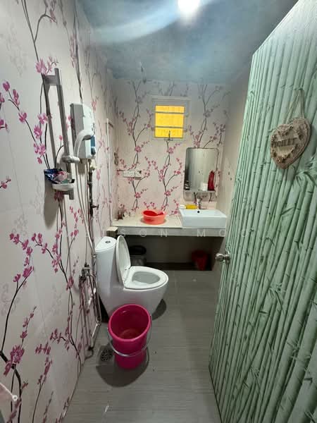 2-storey Terraced House for Sale in Taman Melawati (Ulu Kelang) - Welson Moo - Bathroom - PropertyGuru.com.my