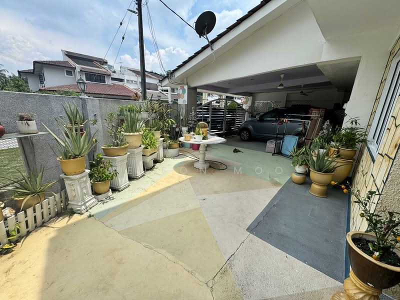 2-storey Terraced House for Sale in Taman Melawati (Ulu Kelang) - Welson Moo - Exterior - PropertyGuru.com.my