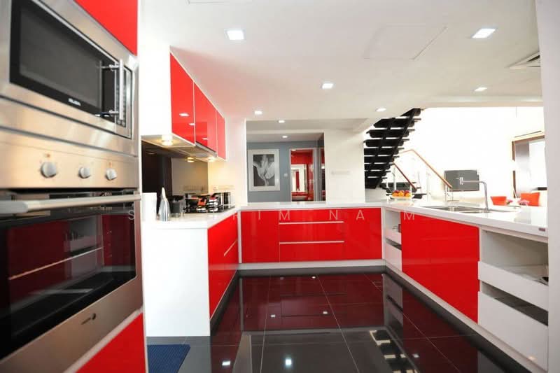 Kondominium untuk Dijual di Impiana On The Waterfront Condominium - Syahrim Naim - Kitchen - PropertyGuru.com.my