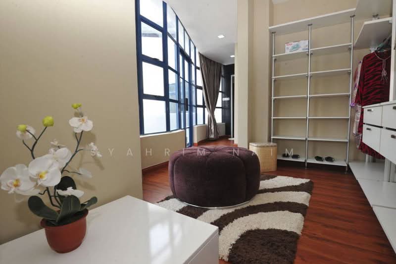 Kondominium untuk Dijual di Impiana On The Waterfront Condominium - Syahrim Naim - Interior - PropertyGuru.com.my
