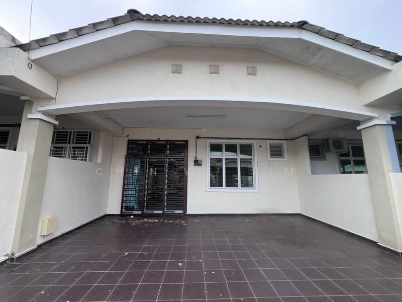 Rumah Teres 1-Tingkat untuk Dijual di Taman Saujana (Kluang) - Chin Wei Lim - PropertyGuru.com.my