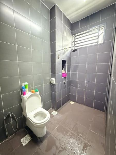 2-storey Terraced House for Sale in Bandar Seri Alam (Masai) - Elson Yong - Bathroom - PropertyGuru.com.my