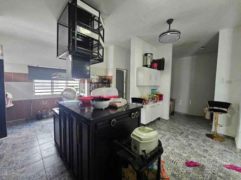 2.5-storey Terraced House for Sale in Taman Bandar Putra (Kuantan) - Mohammad Azizi - PropertyGuru.com.my