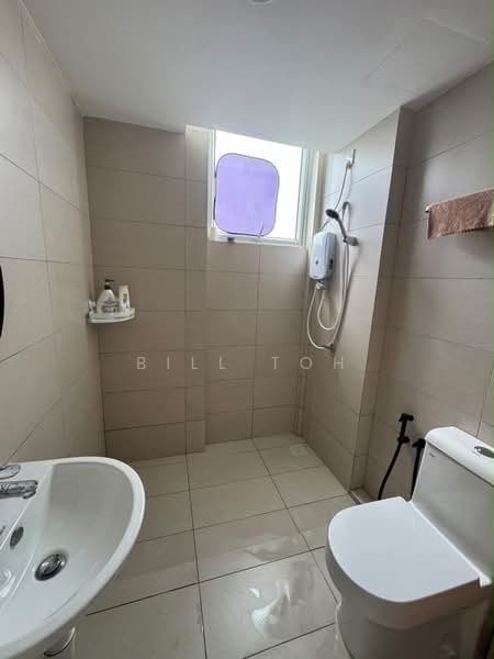Kediaman Servis untuk Disewa di Vista Tiara (MBW Bay) - Bill Toh - PropertyGuru.com.my