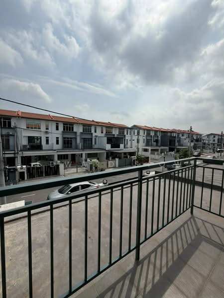 2.5-storey Terraced House for Rent in Taman Pulai Mutiara (Iskandar Puteri (Nusajaya)) - Edward Siow - Exterior - PropertyGuru.com.my