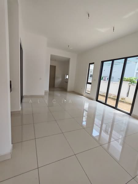 Semi-Detached House for Sale in Telok Panglima Garang (Selangor) - Alicia Ang - PropertyGuru.com.my