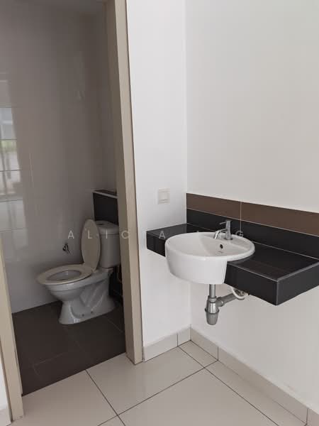 Semi-Detached House for Sale in Telok Panglima Garang (Selangor) - Alicia Ang - PropertyGuru.com.my