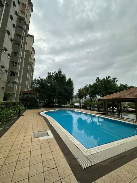 Pangsapuri untuk Dijual di Pangsapuri Merak - Ron Liew - Exterior - PropertyGuru.com.my