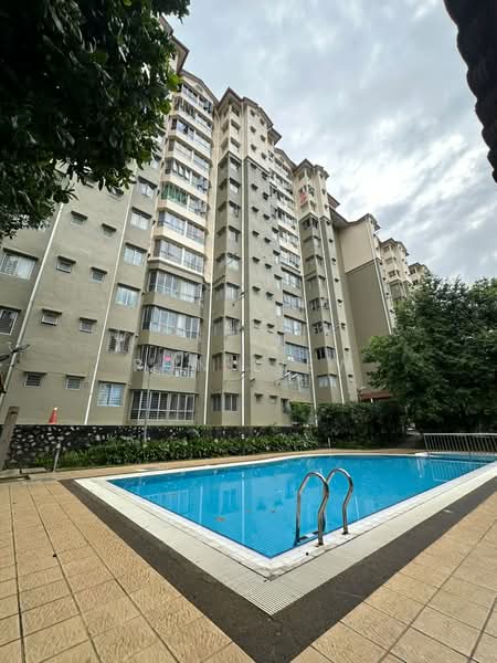 Pangsapuri untuk Dijual di Pangsapuri Merak - Ron Liew - Exterior - PropertyGuru.com.my