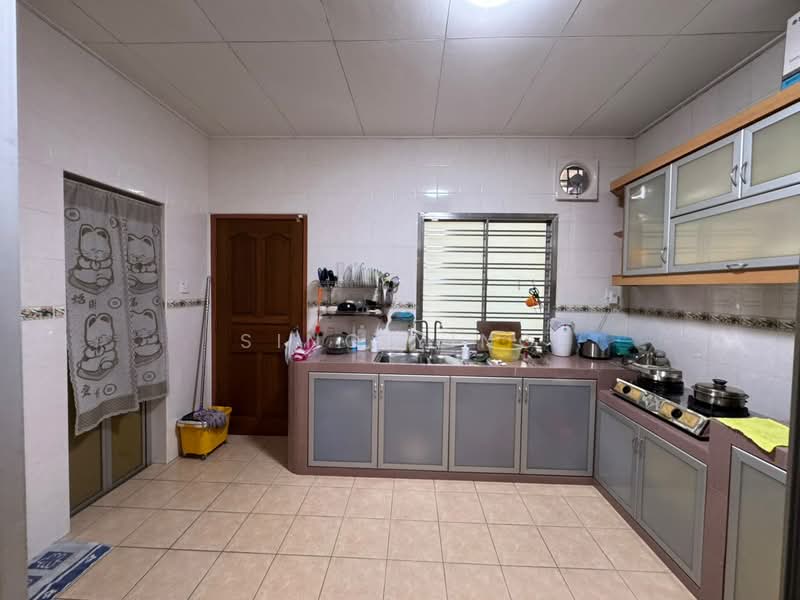 2-storey Terraced House for Sale in Bukit Indah (Iskandar Puteri (Nusajaya)) - Sing Ying - Kitchen - PropertyGuru.com.my