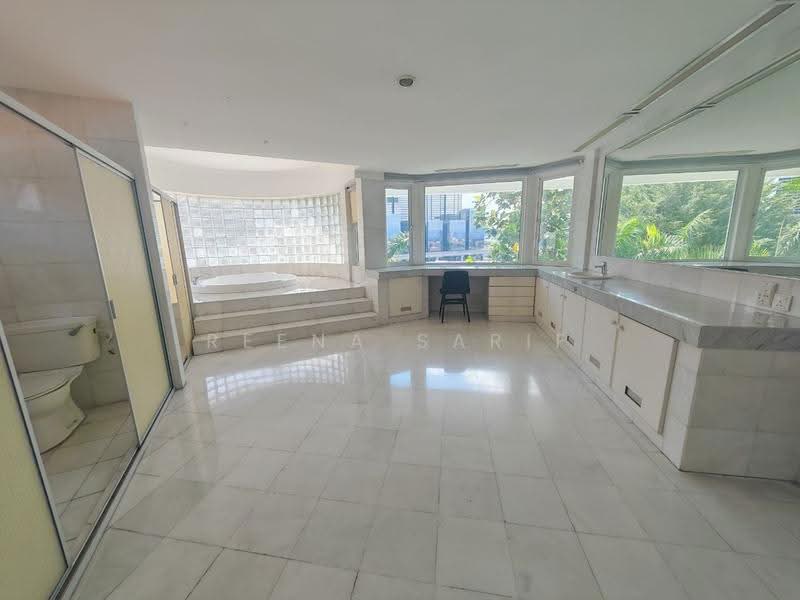 Bungalow House untuk Dijual di Bungalow Bukit Bandaraya (Kuala Lumpur) - Reena Sarif - Bathroom - PropertyGuru.com.my