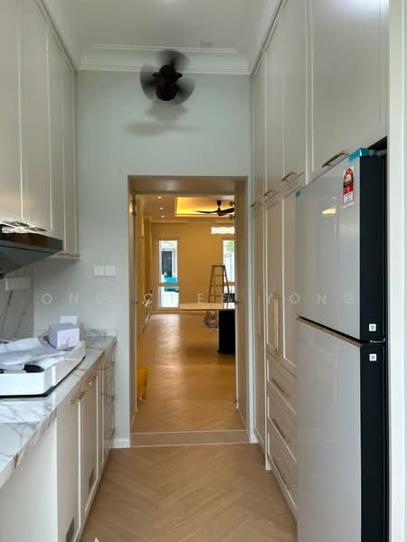3-storey Terraced House for Rent in Mont Kiara (Kuala Lumpur) - Ong Chee Yong - Kitchen - PropertyGuru.com.my