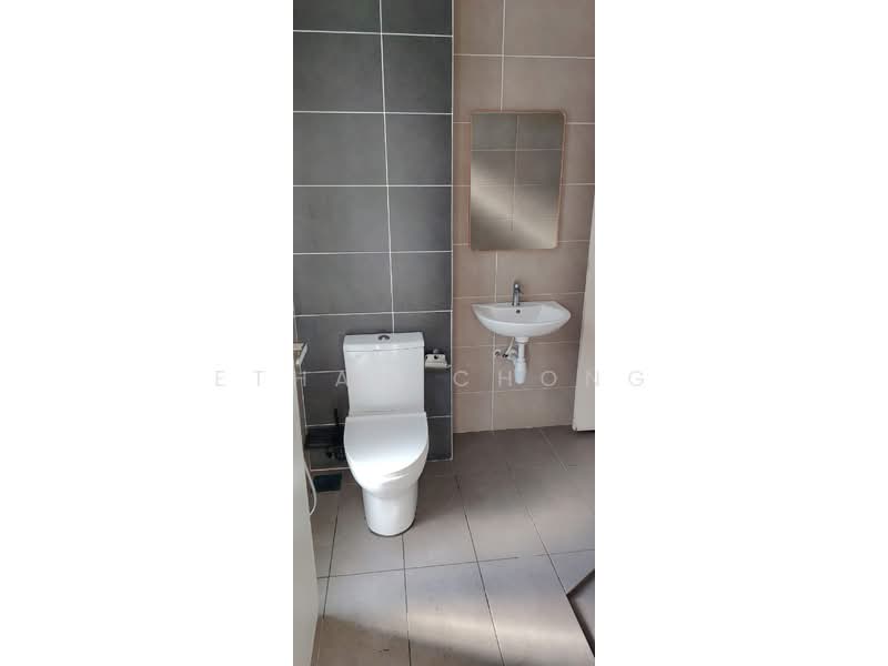 Rumah Teres 2-Tingkat untuk Disewa di Shah Alam (Selangor) - Ethan Chong - Bathroom - PropertyGuru.com.my