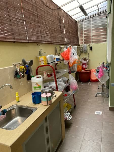 Rumah Teres 2-Tingkat untuk Dijual di Bandar Kinrara Seksyen 6 (Bandar Kinrara) - Celine Kong - Kitchen - PropertyGuru.com.my