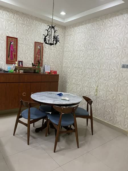Rumah Teres 2-Tingkat untuk Dijual di Bandar Kinrara Seksyen 6 (Bandar Kinrara) - Celine Kong - Dining Room - PropertyGuru.com.my