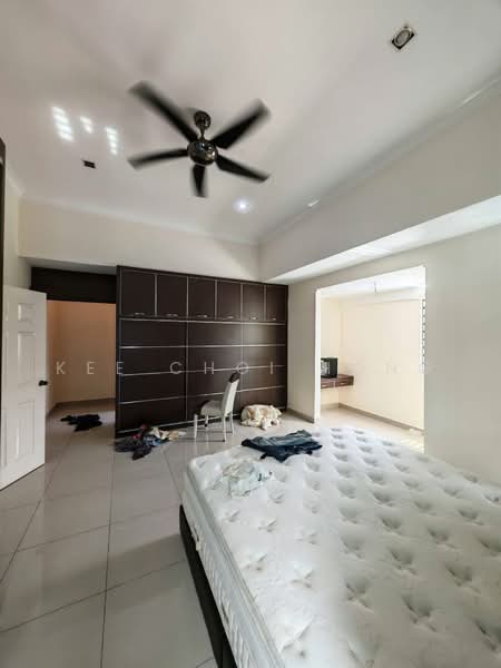 Rumah Berkembar untuk Dijual di Seri Manjung (Perak) - Kee Choi Hong - Bedroom - PropertyGuru.com.my