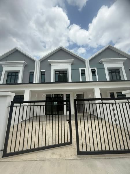 2-storey Terraced House for Sale in Johor Bahru (Johor) - John Sia - Exterior - PropertyGuru.com.my