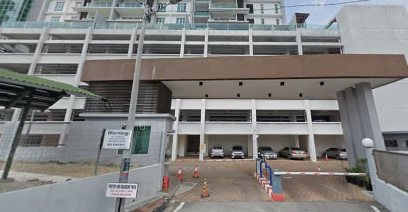 Kondominium untuk Dijual di Berjaya Condominium - Sunny Lok - Exterior - PropertyGuru.com.my