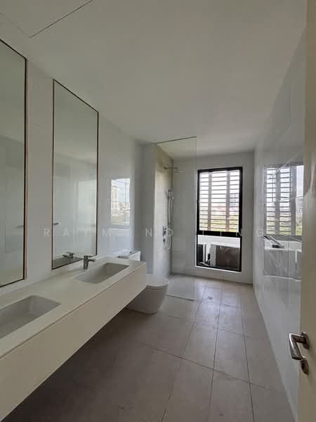 Bungalow House untuk Dijual di Pantai (Kuala Lumpur) - Raymond Ling - Bathroom - PropertyGuru.com.my