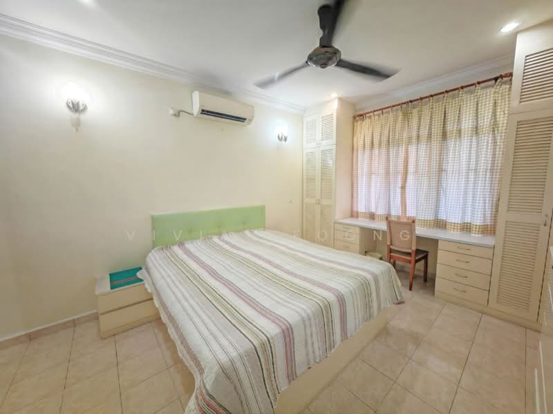 Kondominium untuk Disewa di Golf Vista Resort Homes - Vivian Foong - Bedroom - PropertyGuru.com.my