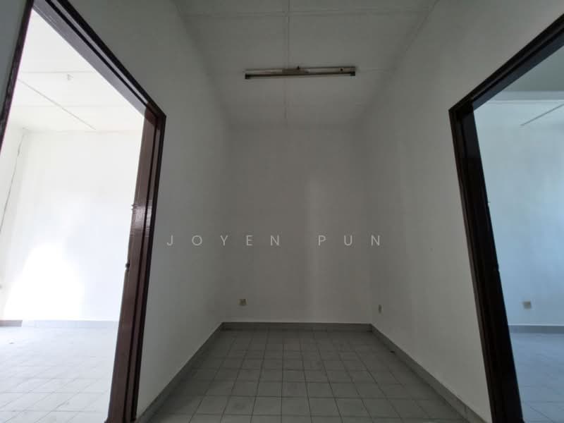 Rumah Teres 2-Tingkat untuk Dijual di Taman Desa Cemerlang (Ulu Tiram) - Joyen Pun - PropertyGuru.com.my