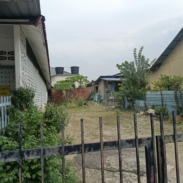Agricultural Land for Rent in Seri Kembangan (Selangor) - Yaw Bon Chai - Exterior - PropertyGuru.com.my