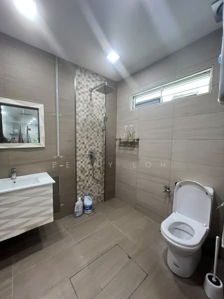 2.5-storey Terraced House for Sale in Pandan Indah (Ampang) - Penny Loh - Bathroom - PropertyGuru.com.my