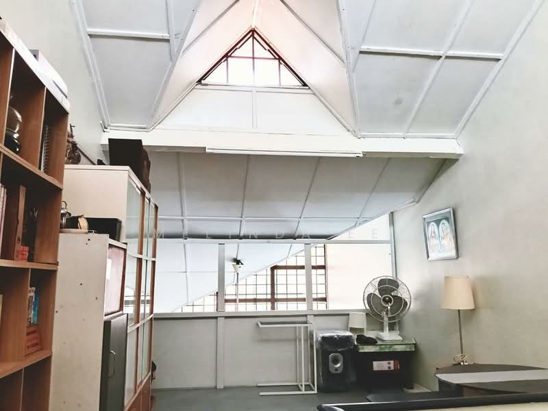 1.5-storey Terraced House for Sale in Taman Molek (Johor Bahru) - Melinda Ee - Interior - PropertyGuru.com.my