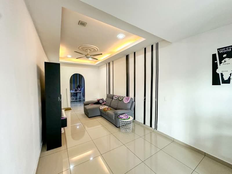 Rumah Teres 1-Tingkat untuk Dijual di Hulu Semenyih (Selangor) - Mohd Faizal - Living Room - PropertyGuru.com.my