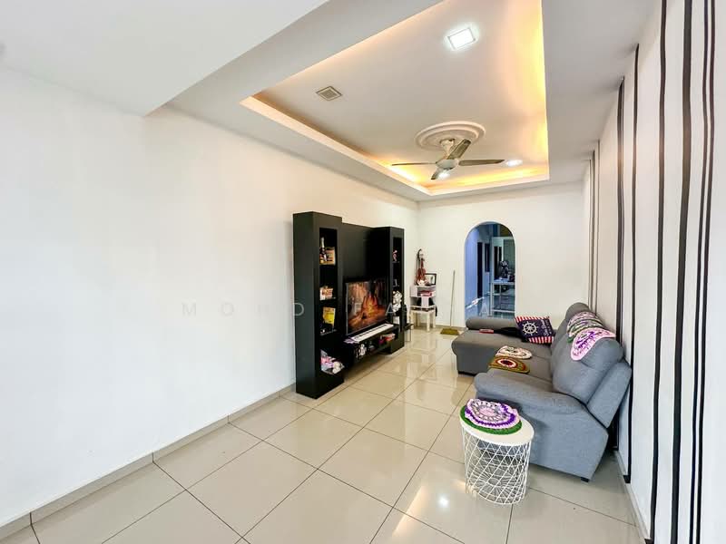 Rumah Teres 1-Tingkat untuk Dijual di Hulu Semenyih (Selangor) - Mohd Faizal - Living Room - PropertyGuru.com.my