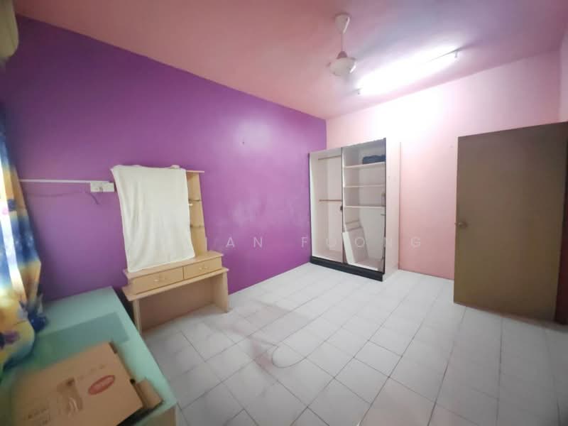 Terraced House for Sale in Taman Mas Jaya (Ipoh) - Vivian Foong - Bedroom - PropertyGuru.com.my