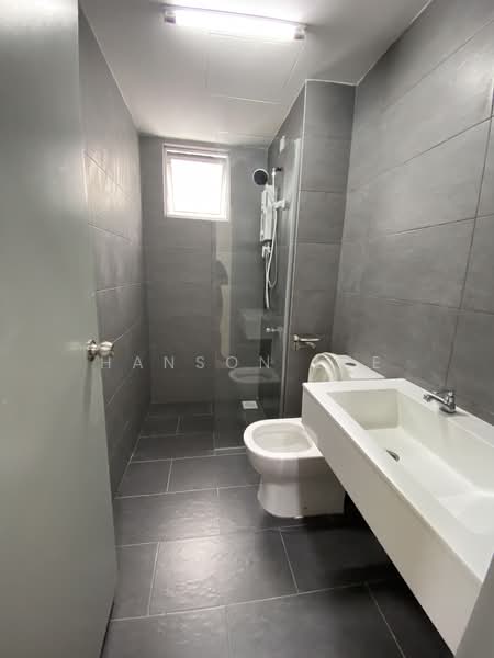 Kondominium untuk Dijual di Platinum OUG Residence - Hanson Lee - Bathroom - PropertyGuru.com.my