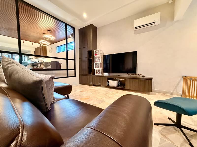 Rumah Teres 2-Tingkat untuk Disewa di Taman Tun Dr Ismail (Kuala Lumpur) - Yin Peng . - Living Room - PropertyGuru.com.my