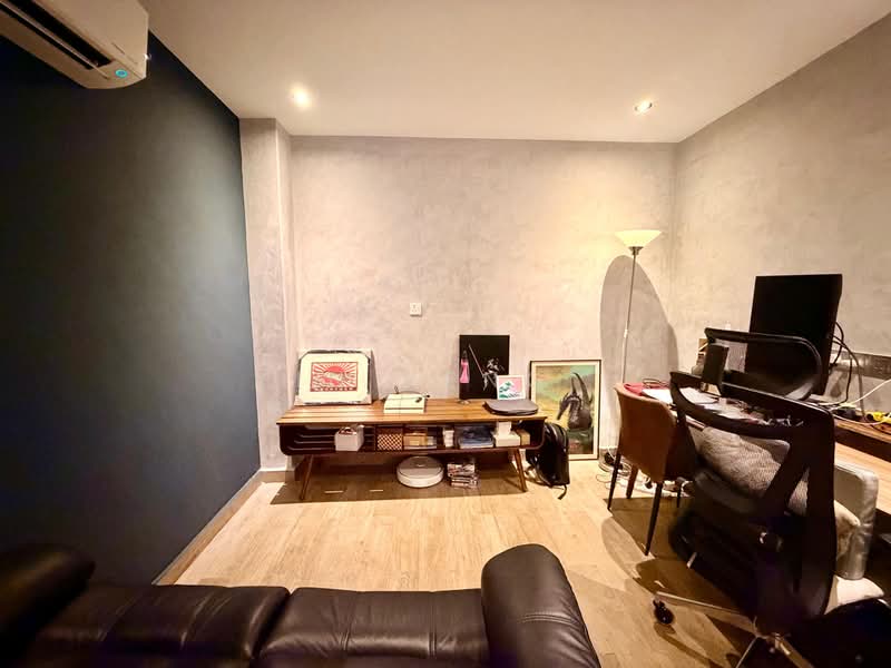 Rumah Teres 2-Tingkat untuk Disewa di Taman Tun Dr Ismail (Kuala Lumpur) - Yin Peng . - Study Room - PropertyGuru.com.my