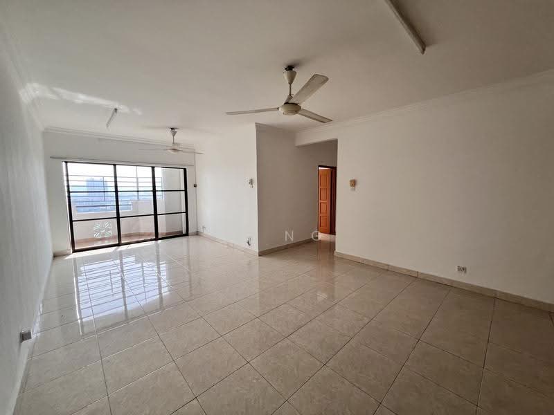Pangsapuri untuk Dijual di Villamas Apartment - TY Ng - Living Room - PropertyGuru.com.my