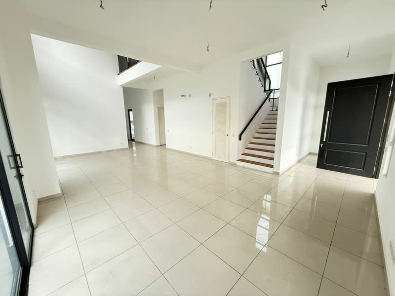 Bungalow House untuk Dijual di Eco Grandeur (Puncak Alam) - Lucas Loh - Living Room - PropertyGuru.com.my