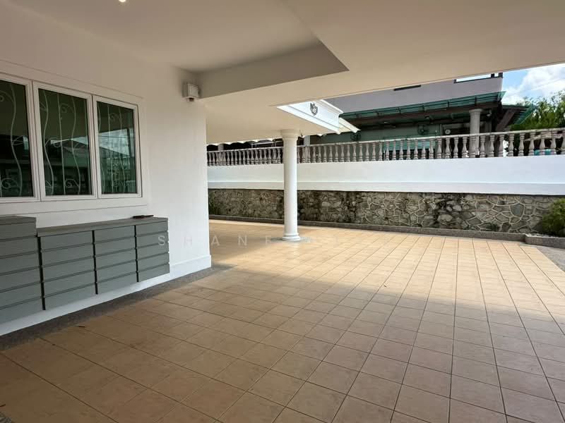 Bungalow House for Rent in Kluang (Johor) - Shanel Tee - Exterior - PropertyGuru.com.my