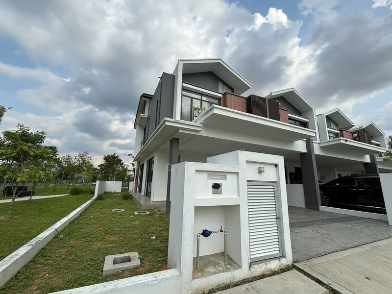 2-storey Terraced House for Sale in Bandar Gamuda Gardens (Rawang) - Afiq Sham - Exterior - PropertyGuru.com.my