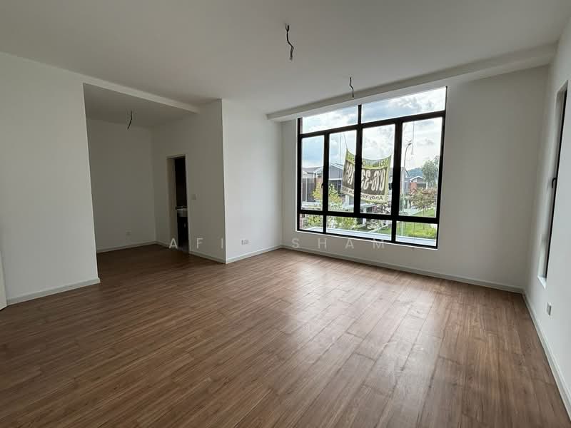2-storey Terraced House for Sale in Bandar Gamuda Gardens (Rawang) - Afiq Sham - Living Room - PropertyGuru.com.my