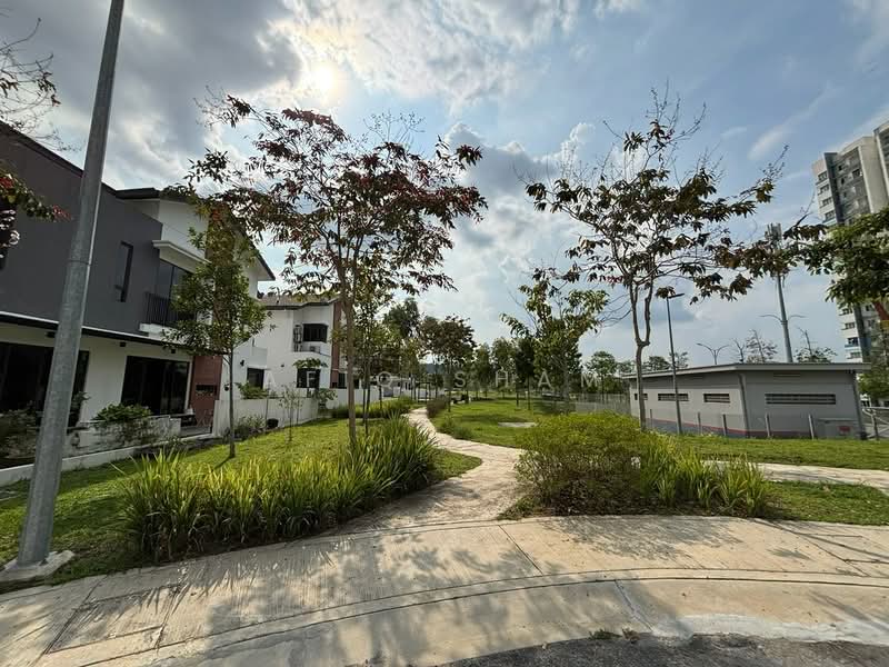 2-storey Terraced House for Sale in Bandar Gamuda Gardens (Rawang) - Afiq Sham - Exterior - PropertyGuru.com.my