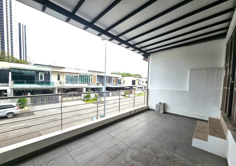 Rumah Teres 2-Tingkat untuk Dijual di Taman Nusa Idaman (Iskandar Puteri (Nusajaya)) - Lynn SL - Balcony - PropertyGuru.com.my