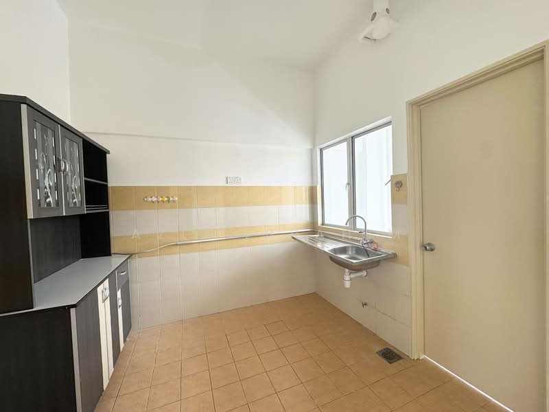 Apartment for Sale at Indah Cempaka - Azli Ibrahim - Kitchen - PropertyGuru.com.my