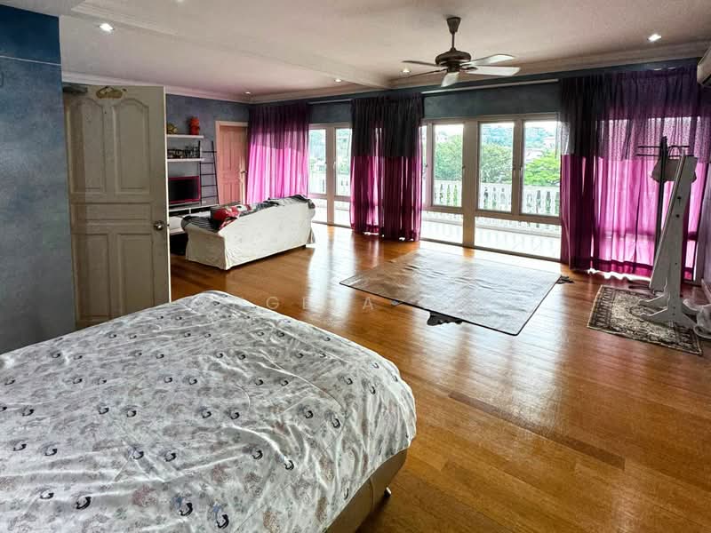 Bungalow House for Sale in Bukit Damansara (Damansara Heights) - Angela Lee - Bedroom - PropertyGuru.com.my