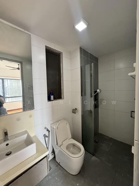 Service Residence for Rent at Petalz Residences - Pauline Chow - Bathroom - PropertyGuru.com.my
