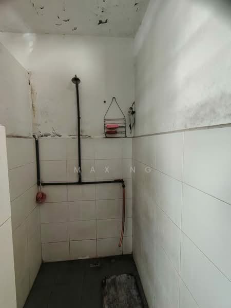Rumah Teres 2-Tingkat untuk Dijual di George Town (Penang) - Max Ng - Bathroom - PropertyGuru.com.my
