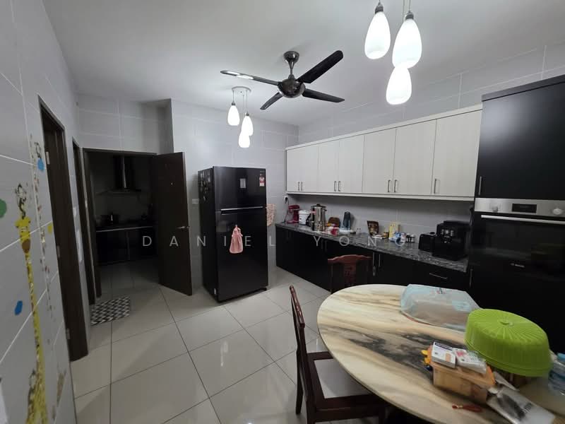 Rumah Teres 2-Tingkat untuk Dijual di Taman Nusa Idaman (Iskandar Puteri (Nusajaya)) - Daniel Yong - Kitchen - PropertyGuru.com.my