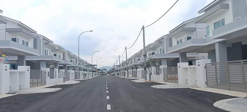 Rumah Berkembar untuk Dijual di Rumah Semi-D Dua Tingkat di Nibong Tebal Penang (Nibong Tebal) - Ching Hsian Lim - Exterior - PropertyGuru.com.my