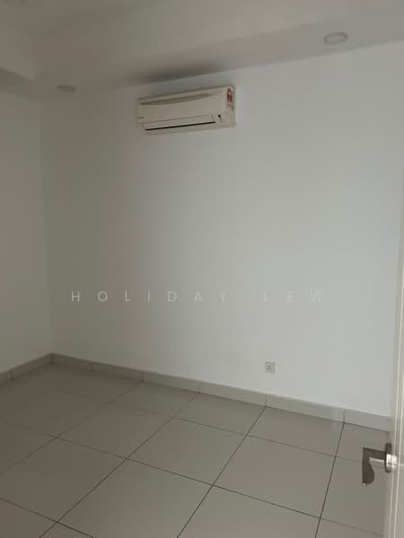 Pangsapuri untuk Dijual di Central Residence @ Sungai Besi - Holiday Lew - Interior - PropertyGuru.com.my