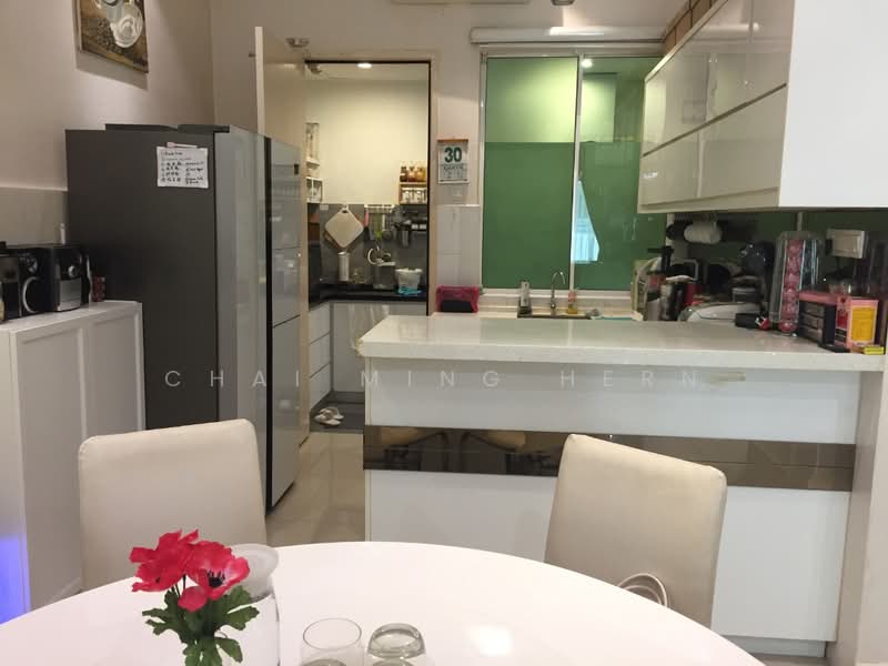 2-storey Terraced House for Rent in Ampang Hilir (Ampang) - Chai Ming Hern - Kitchen - PropertyGuru.com.my