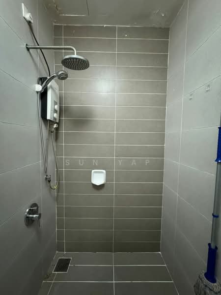 Condominium for Rent at PARC Regency (Residensi Masai) - Sun Yap - Bathroom - PropertyGuru.com.my